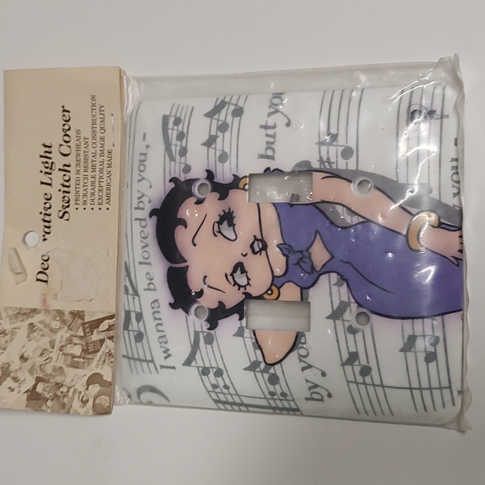 Betty Boop light switch plate